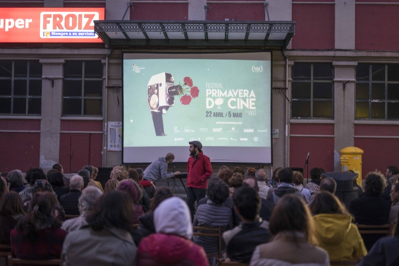 Cine al aire libre
